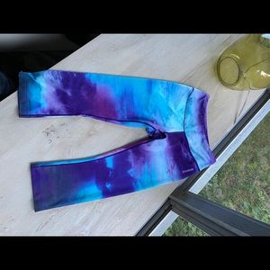 Galaxy Reebok cropped leggings